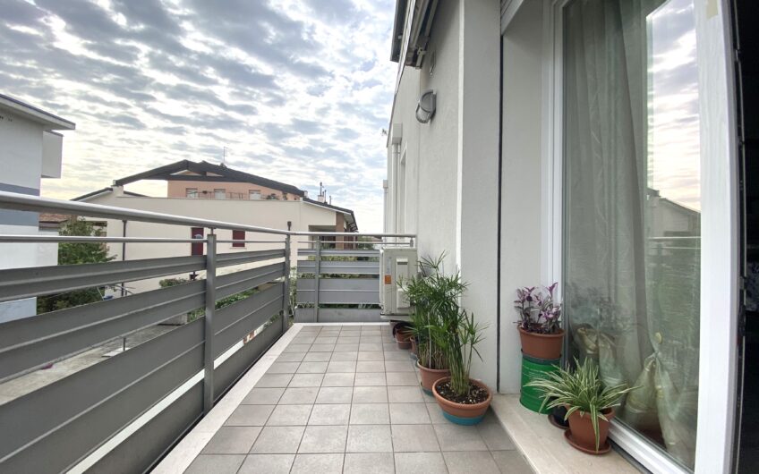 Tombolo – Trilocale con ascensore